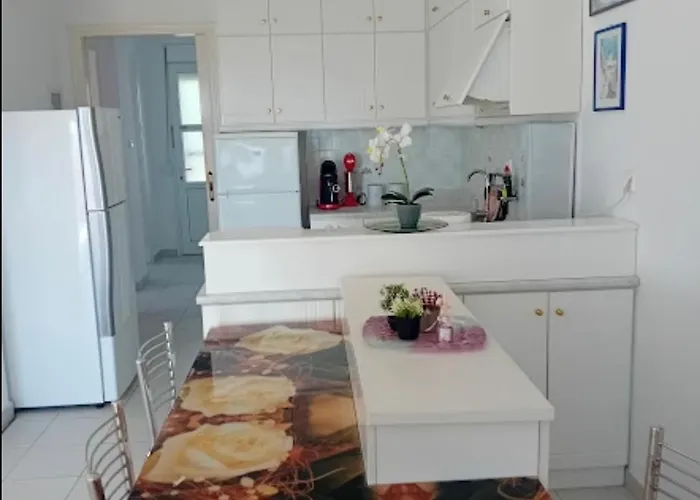 By The Sea Dome * Marónia